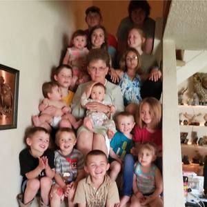 Meet your Posher, Sharon